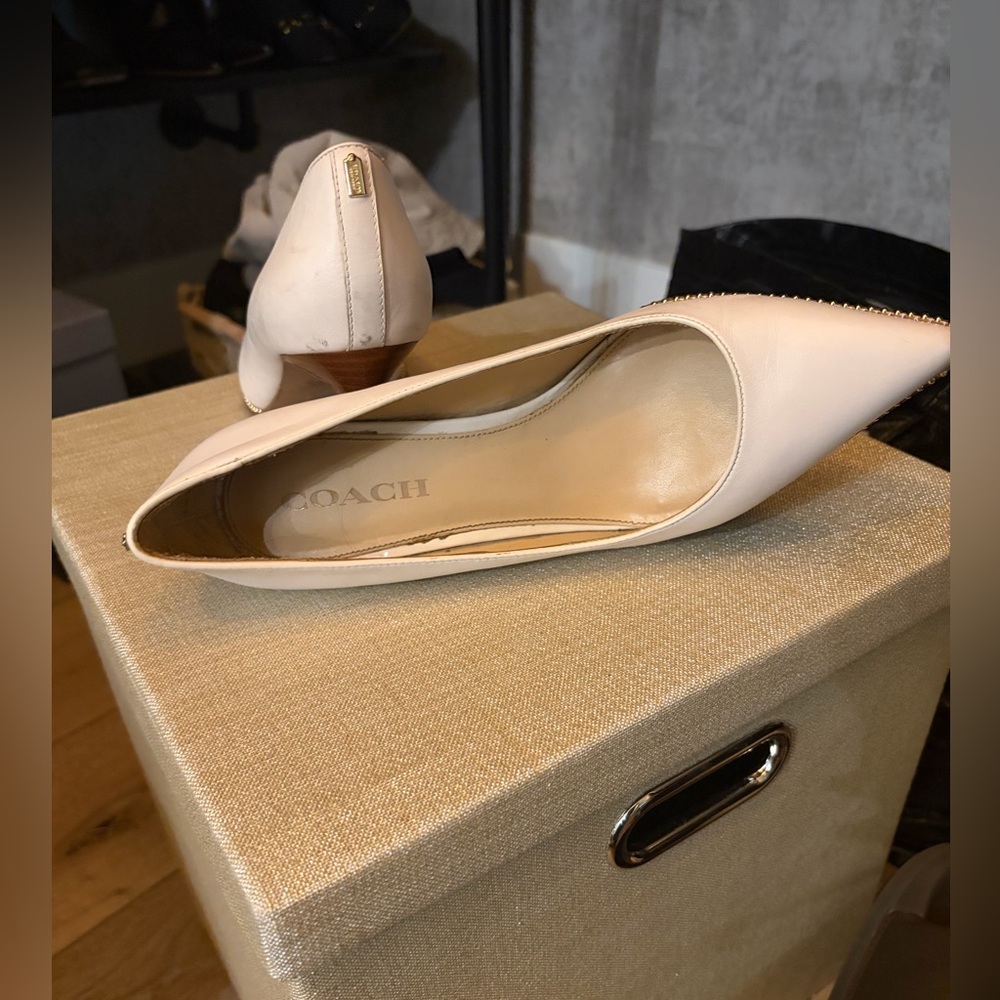 Coach Cream Pointed Toe Pumps - Picture 3 of 4